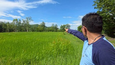 ขายที่ดินพร้อมสิ่งปลูกสร้าง เนื้อที่ 3 ไร่ ใกล้สนามกอล์ฟรอแยลราชบุรี