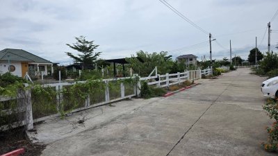 200 ตร.วา 490,000.- น้ำประปา+ไฟฟ้า ต.ปากช่อง อ.จอมบึง จ.ราชบุรี