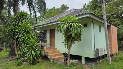 บ้านพักรีสอร์ท อ่างเก็บน้ำชัฏป่าหวาย บรรยากาศร่มรื่น ทำเลและการเดินทางสะดวก