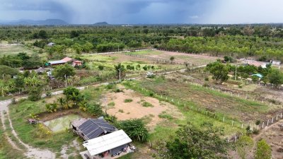 ที่ดินโฉนด ปรับถมแล้ว 300 ตร.วา สด-ผ่อน อ.จอมบึง จ.ราชบุรี