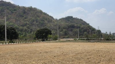 ที่โฉนด วิวภูเขาล้อม อ.โพธาราม จ.ราชบุรี