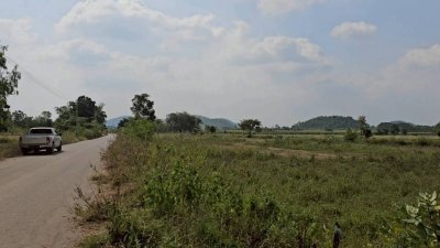 โฉนดครุฑแดงนส. 4 จ.เนื้อที่ 2 ไร่ ไร่ละ 390,000.-