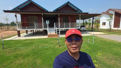 บ้านพร้อมที่ดิน 1 ไร่ 1 งาน 29 ตร.วา บ้านทรงไทยคู่ (น๊อคดาวน์)