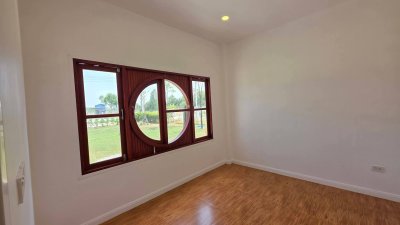 บ้าน 200 ตร.วา โฉนดพร้อมโอน ราคา 1,890,000 บาท อ.จอมบึง จ.ราชบุรี