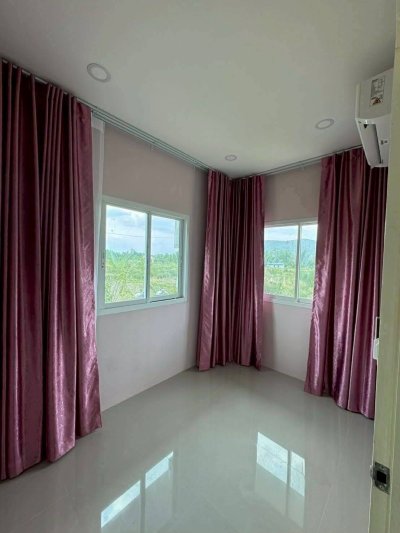 วิวเขา 2 ด้าน ที่ดิน 2 งาน ขายพร้อมบ้านสภาพดี ราคา 950,000 บาท