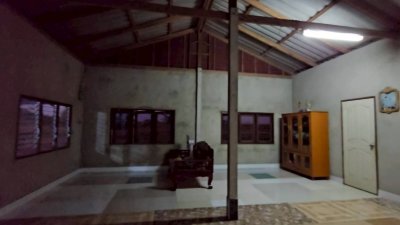 ที่ดินโฉนดพร้อมบ้าน 4 ไร่ 2,000,000 บาท และโรงเรือนเพาะเห็ด ,สวนผสมผสาน ติดคลองชลประทาน