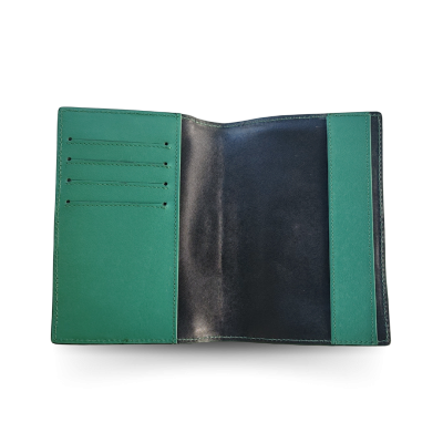 CROCODILE TAIL LEATHER PASSPORT COVER : CACPW001TMX
