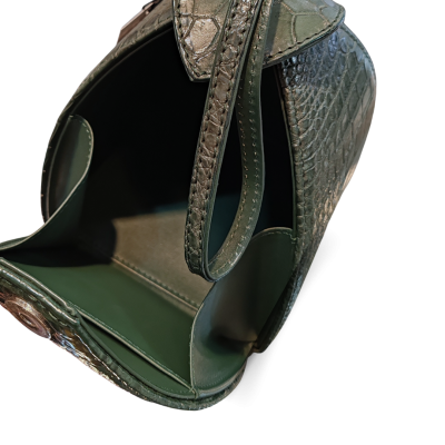 CLB0559SPW : CROCODILE BELLY LEATHER HANDBAG CLUTCH