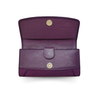 SW33-M-MN | STINGRAY LEATHER LONG TRI-FOLD WALLET