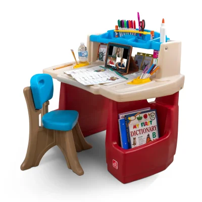 Step2 Deluxe Art Master Desk โต๊ะศิลปะ