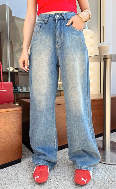 CHIC JEANS