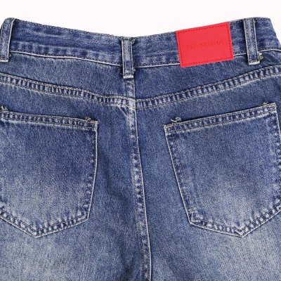 JOHNNY JEANS