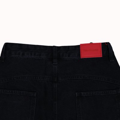 VIO JEANS