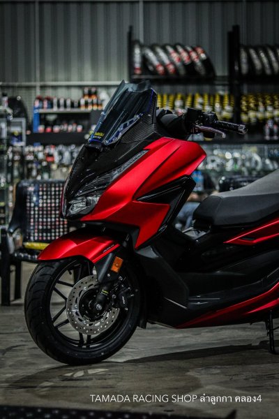 Forza 350 สีแดงด้าน 2022  1km จากศูนย์ พร้อม ทรงซิ่ง กลับบ้าน หล่อๆเลยครับ