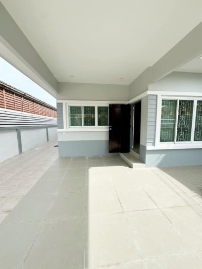 บ้านแฝด หมู่บ้านเจเจเลควิวปร์าค หัวทะเล