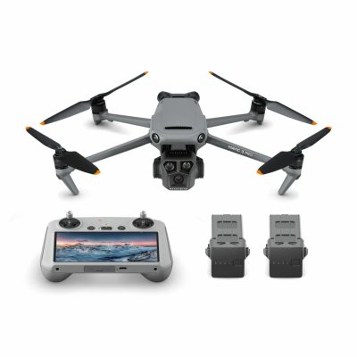 DJI Mavic 3 Pro Fly More Combo (DJI RC)