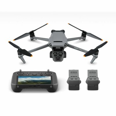 DJI Mavic 3 Pro Fly More Combo (DJI RC PRO)