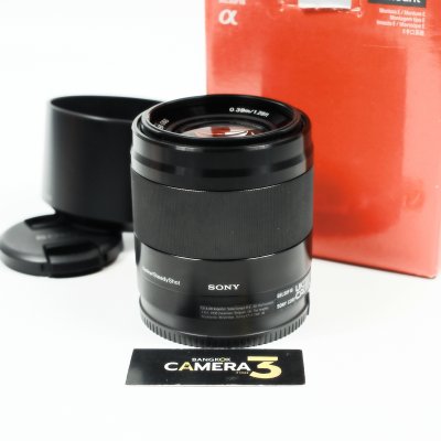 E50mm F1.8 OSS