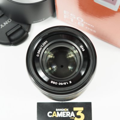 E50mm F1.8 OSS