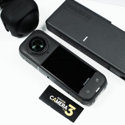 Insta360 X5 ESSENTIAL BUNDLE