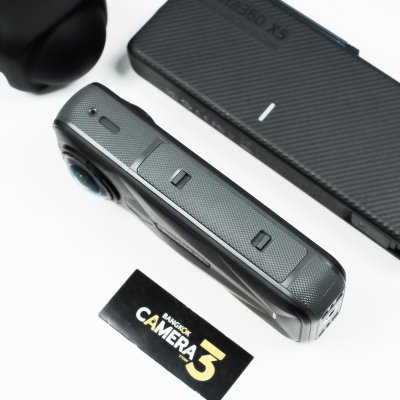 Insta360 X5 ESSENTIAL BUNDLE