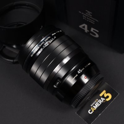 Zuiko 45mm F1.2 PRO