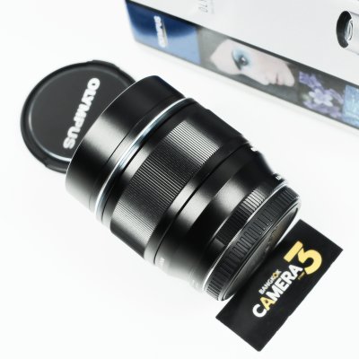 Zuiko 75mm F1.8