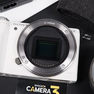 Sony A5100