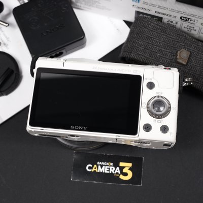 Sony A5100