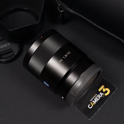 FE55mm F1.8 ZA