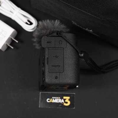 Canon PowerShot V1