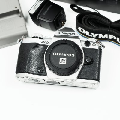 Olympus EM5 II Body