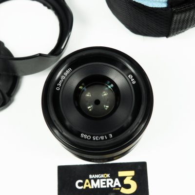 E35mm F1.8 OSS