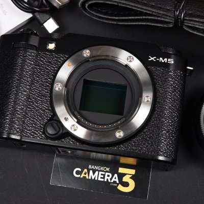 Fujifilm XM5