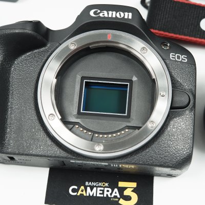Canon EOS R100