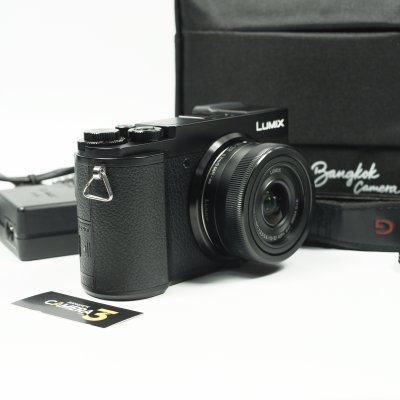 Lumix GX9
