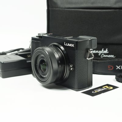 Lumix GX9