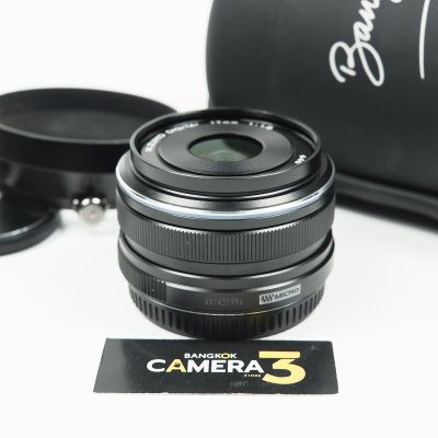 Zuiko 17mm F1.8