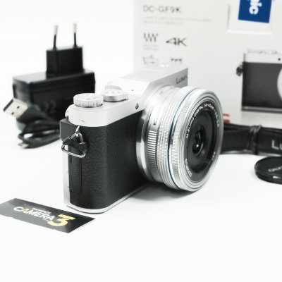 Lumix GF9