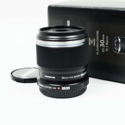 Zuiko 30mm F3.5 Macro