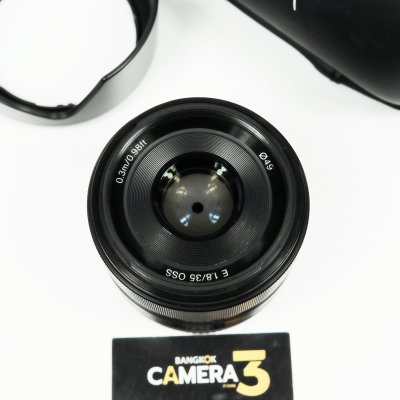 E35mm F1.8 OSS