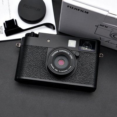 Fujifilm Xhalf
