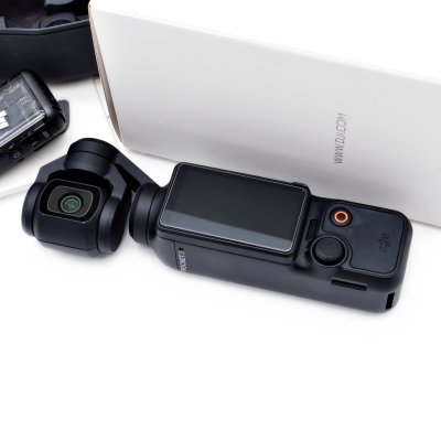 DJI OSMO POCKET 3 CREATOR COMBO