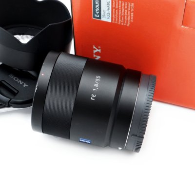 FE55mm F1.8 ZA