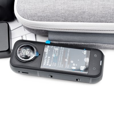 Insta360 X5 Essentials Bundle