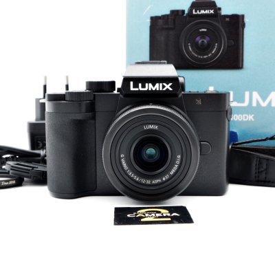 Lumix G100D