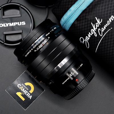Zuiko 45mm F1.2 Pro