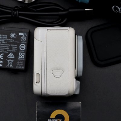 Insta360 ACE PRO 2