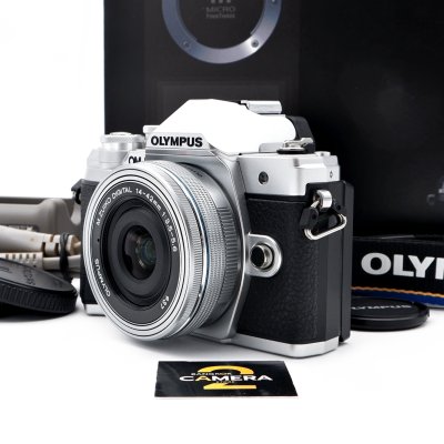 Olympus EM10 III