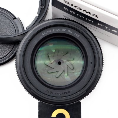 SIGMA 56mm F1.4 DC DN